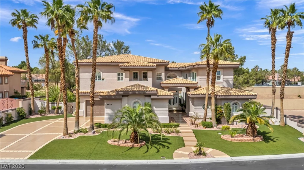 8798 Big Bluff, Las Vegas, NV 89148