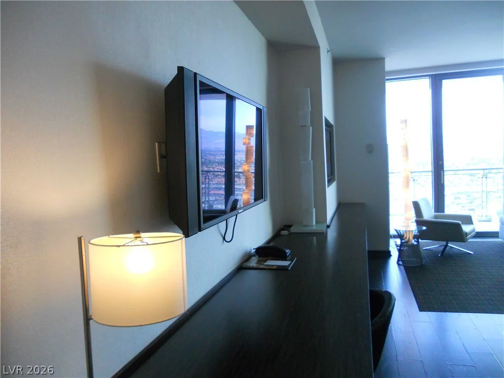4381 Flamingo, Las Vegas, NV 89103