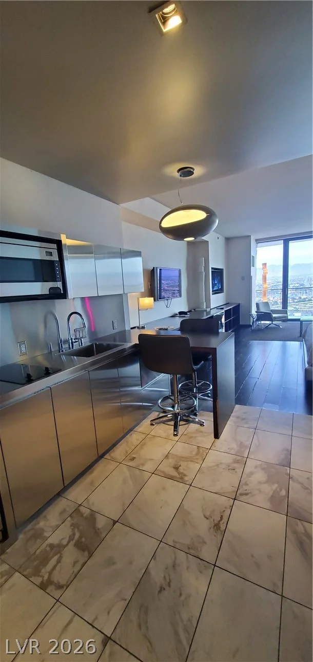 4381 Flamingo, Las Vegas, NV 89103