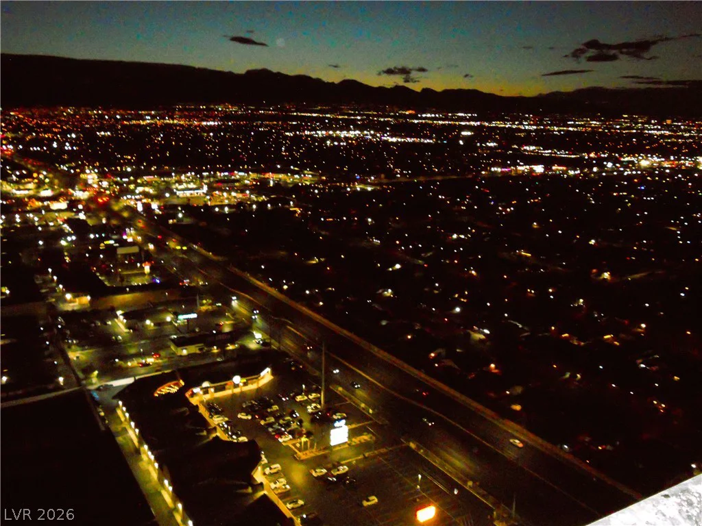4381 Flamingo, Las Vegas, NV 89103