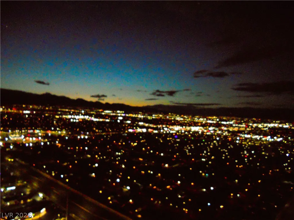 4381 Flamingo, Las Vegas, NV 89103