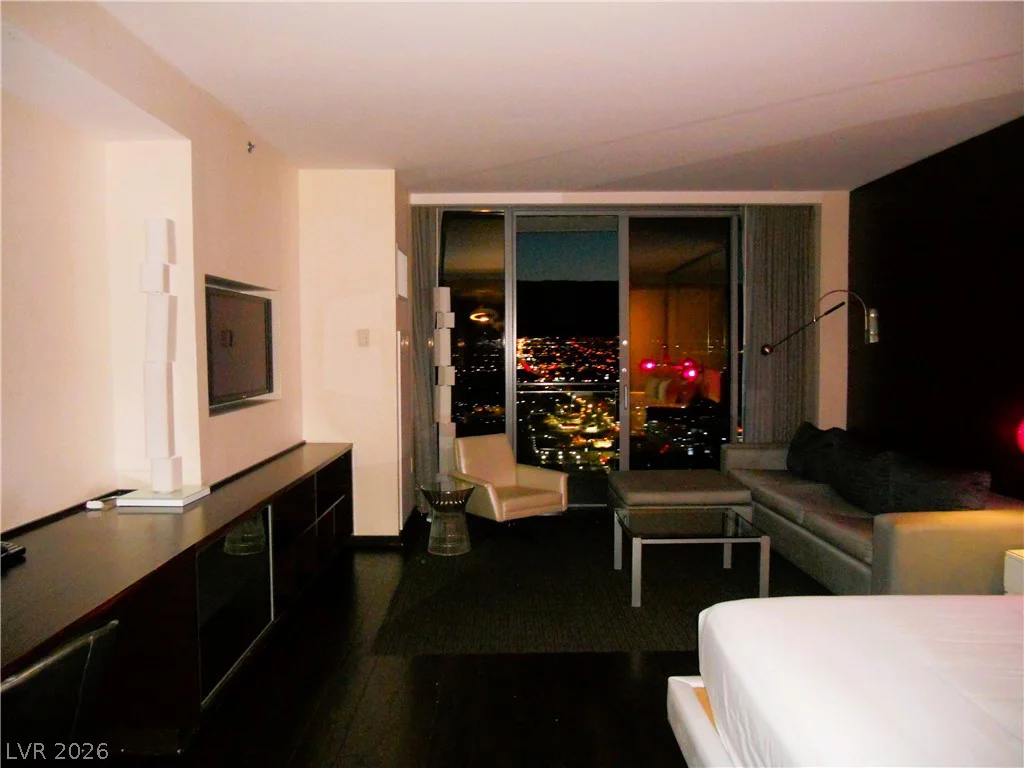 4381 Flamingo, Las Vegas, NV 89103