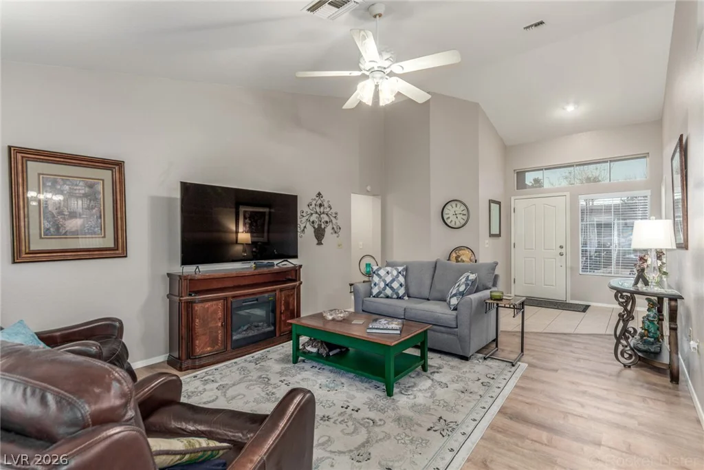 2712 Showcase, Las Vegas, NV 89134