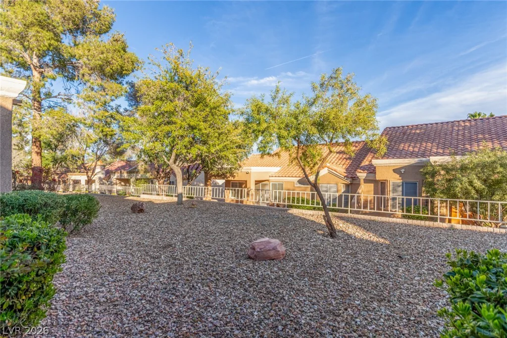 2712 Showcase, Las Vegas, NV 89134