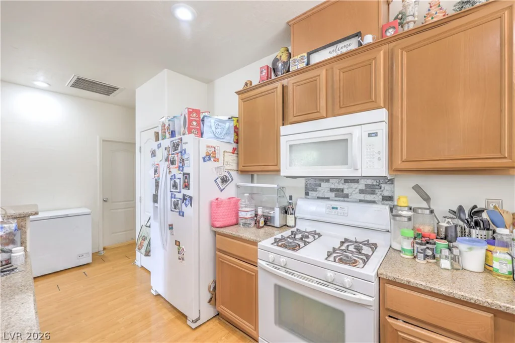 4330 Westbury Square, North Las Vegas, NV 89032