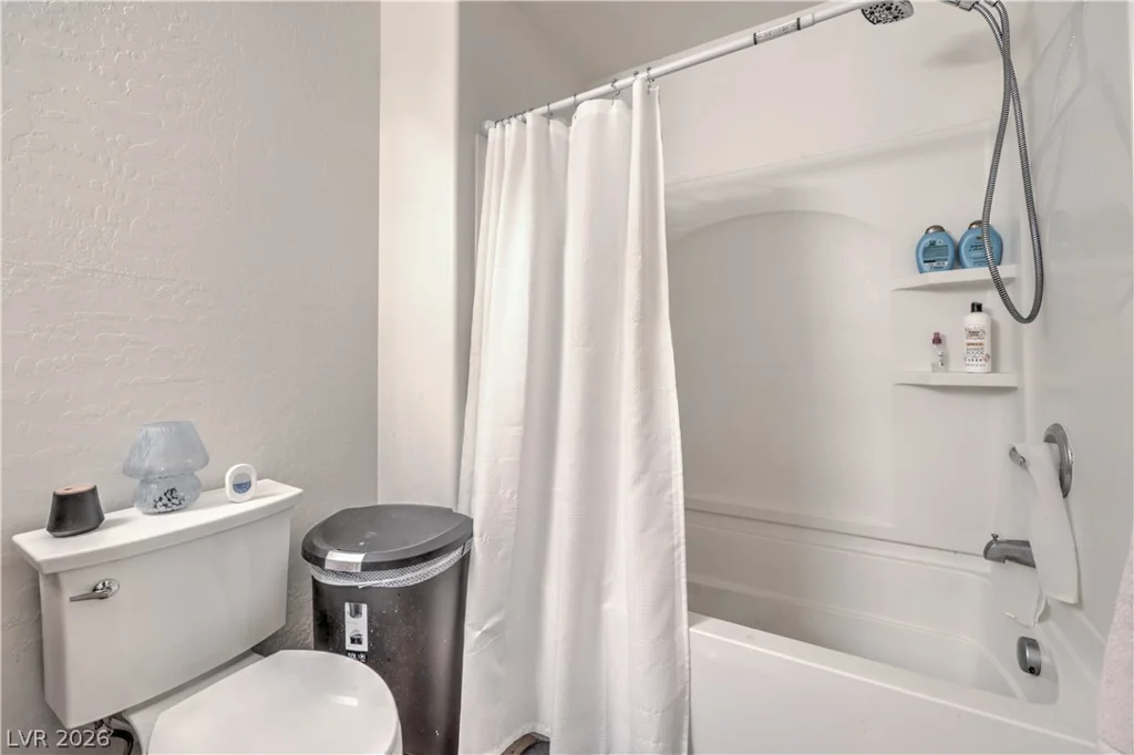 4330 Westbury Square, North Las Vegas, NV 89032