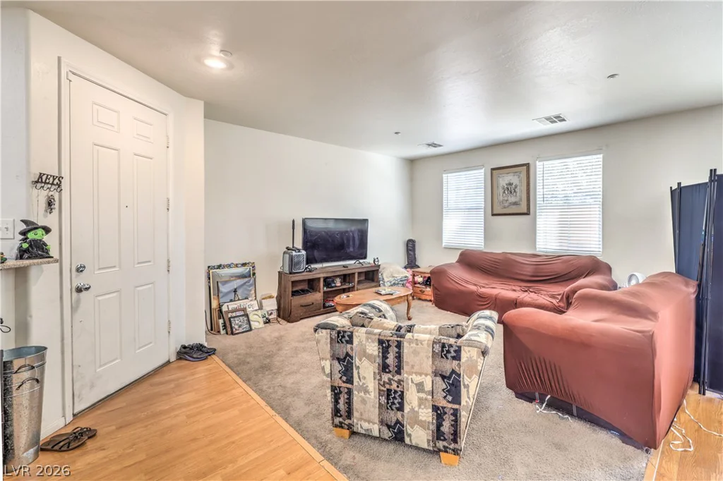 4330 Westbury Square, North Las Vegas, NV 89032
