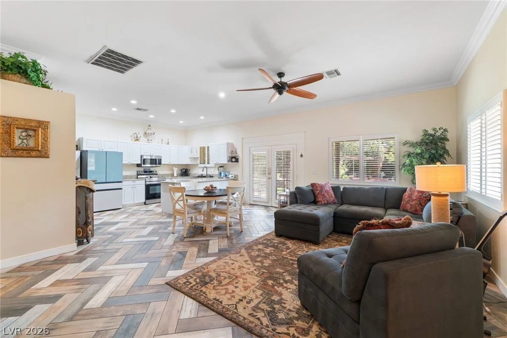 6500 Bullring, Las Vegas, NV 89130
