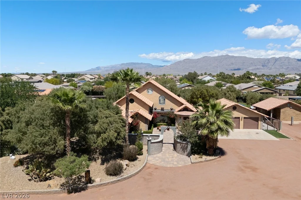 6500 Bullring, Las Vegas, NV 89130