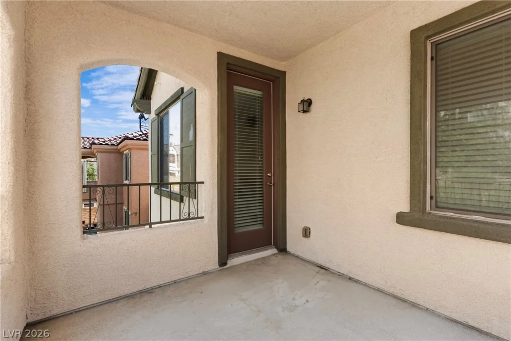 11900 Calle De Sol, Las Vegas, NV 89138