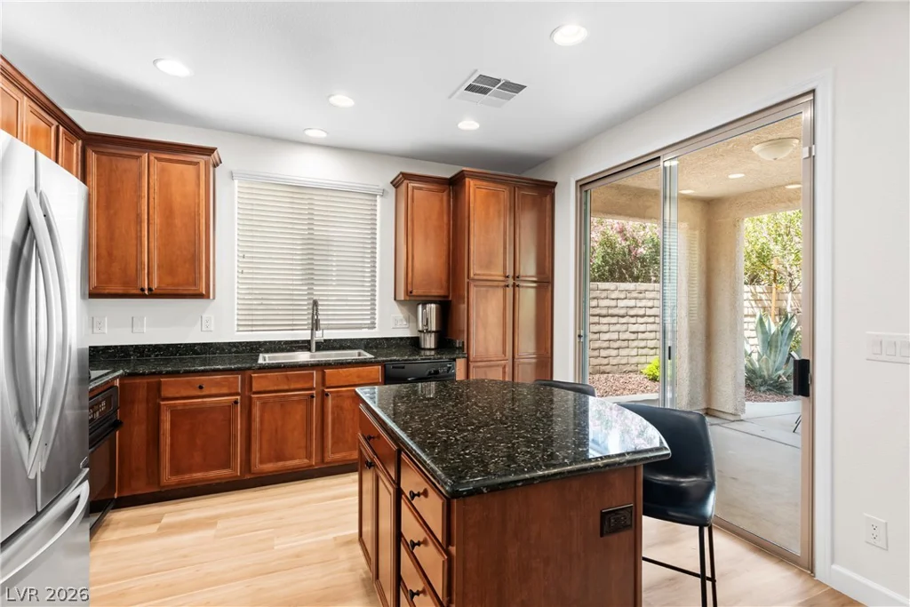 11900 Calle De Sol, Las Vegas, NV 89138