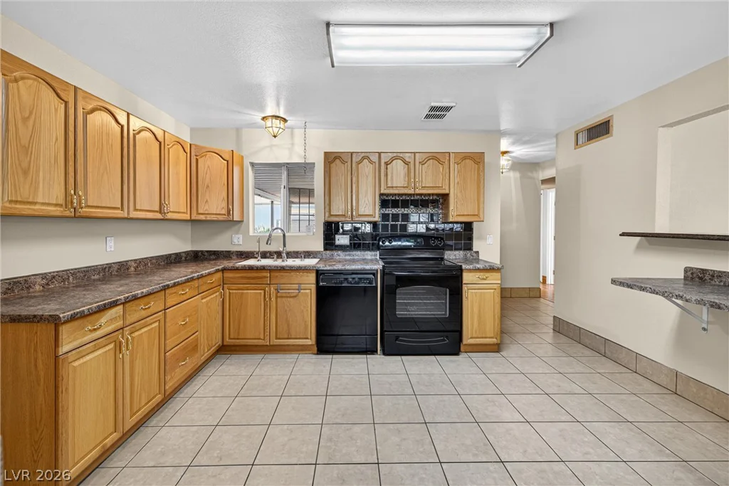 6253 Factor, Las Vegas, NV 89107