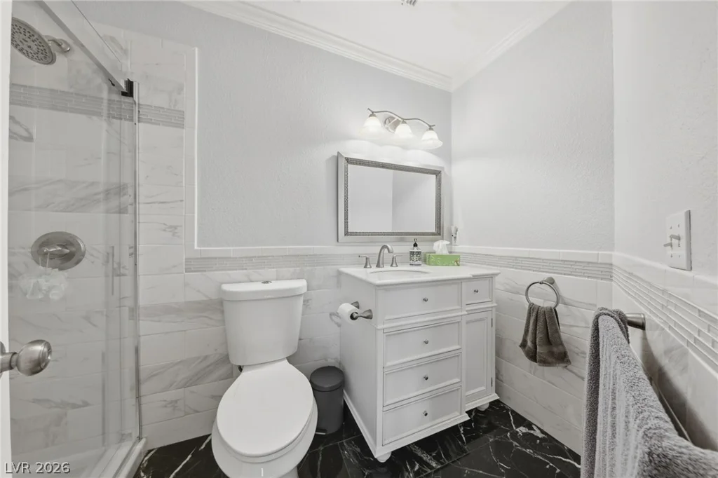 3933 Edgemoor, Las Vegas, NV 89121