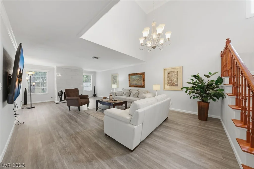 3933 Edgemoor, Las Vegas, NV 89121