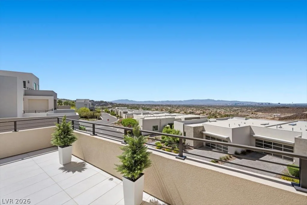 386 Solitude Peak, Henderson, NV 89012