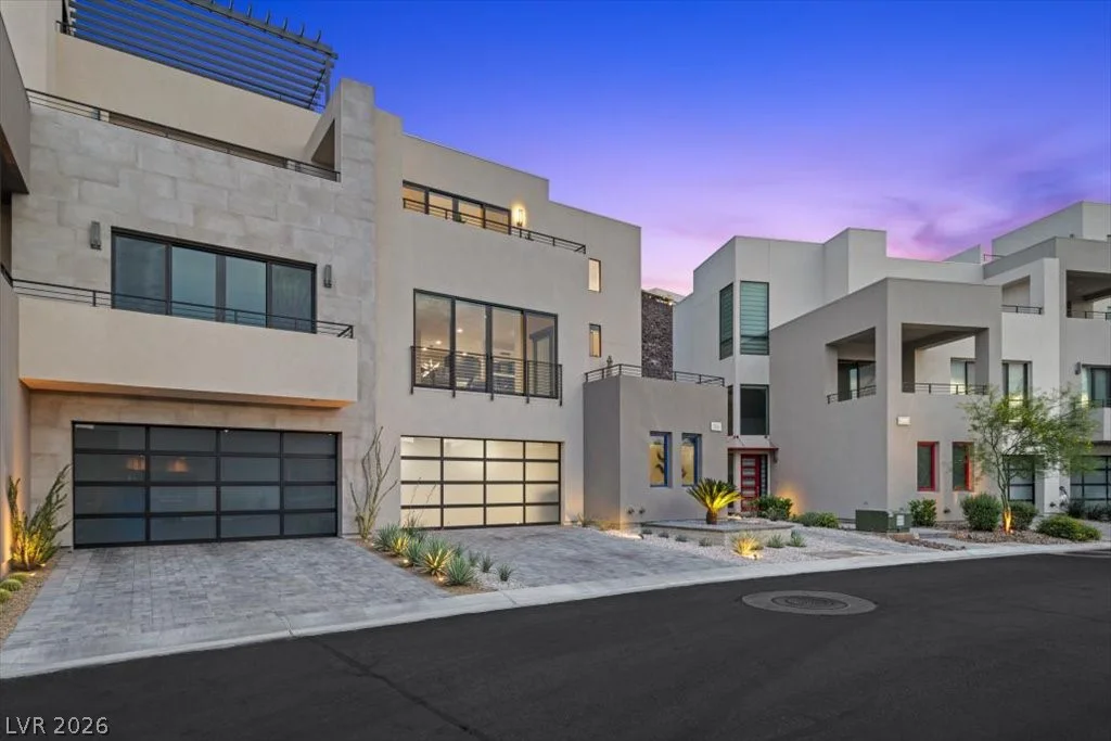 386 Solitude Peak, Henderson, NV 89012