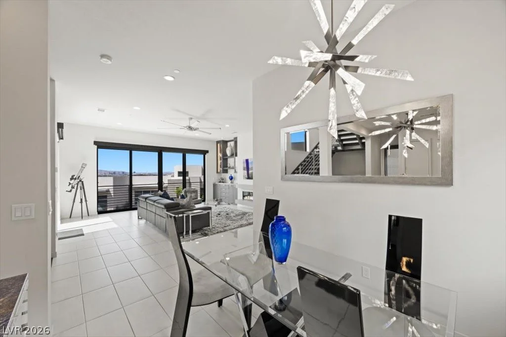 386 Solitude Peak, Henderson, NV 89012