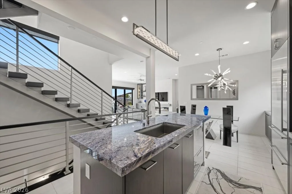 386 Solitude Peak, Henderson, NV 89012
