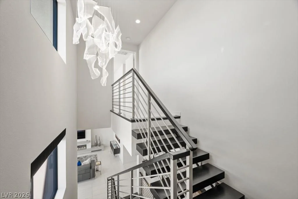 386 Solitude Peak, Henderson, NV 89012