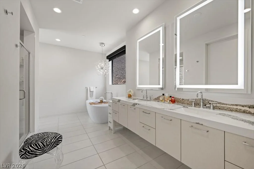 386 Solitude Peak, Henderson, NV 89012