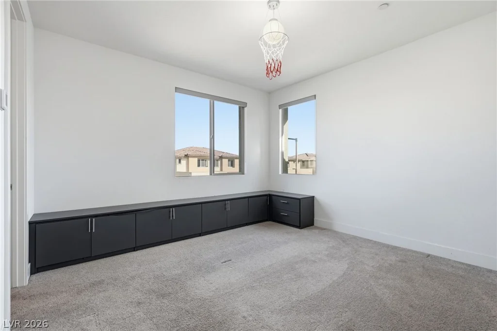 195 Cactus Sunrise, Las Vegas, NV 89138