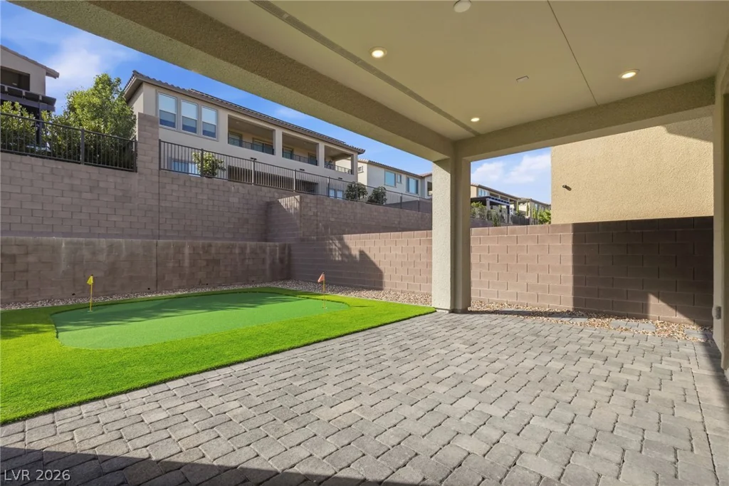 195 Cactus Sunrise, Las Vegas, NV 89138