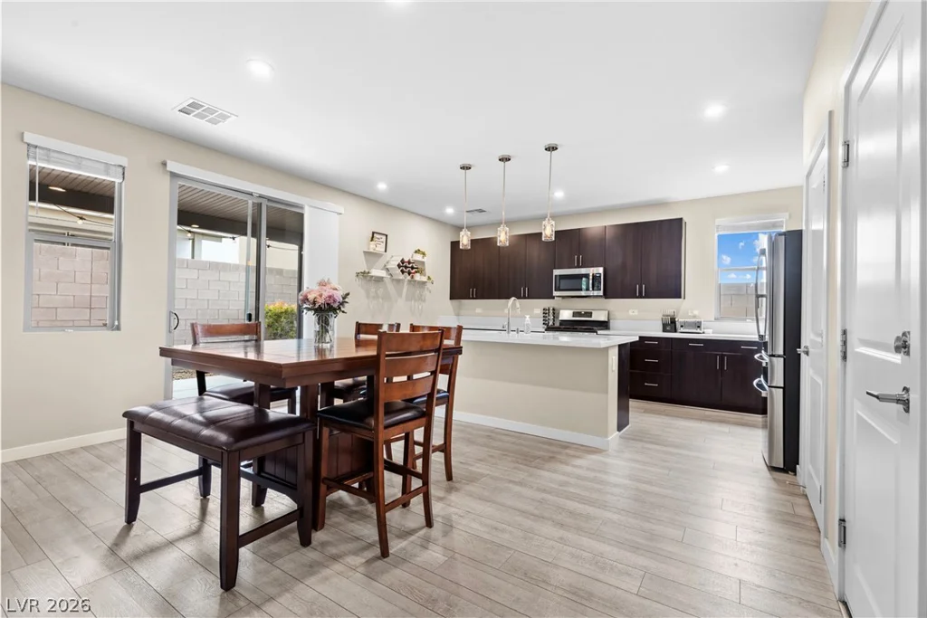 6147 Rock Arch, Las Vegas, NV 89141
