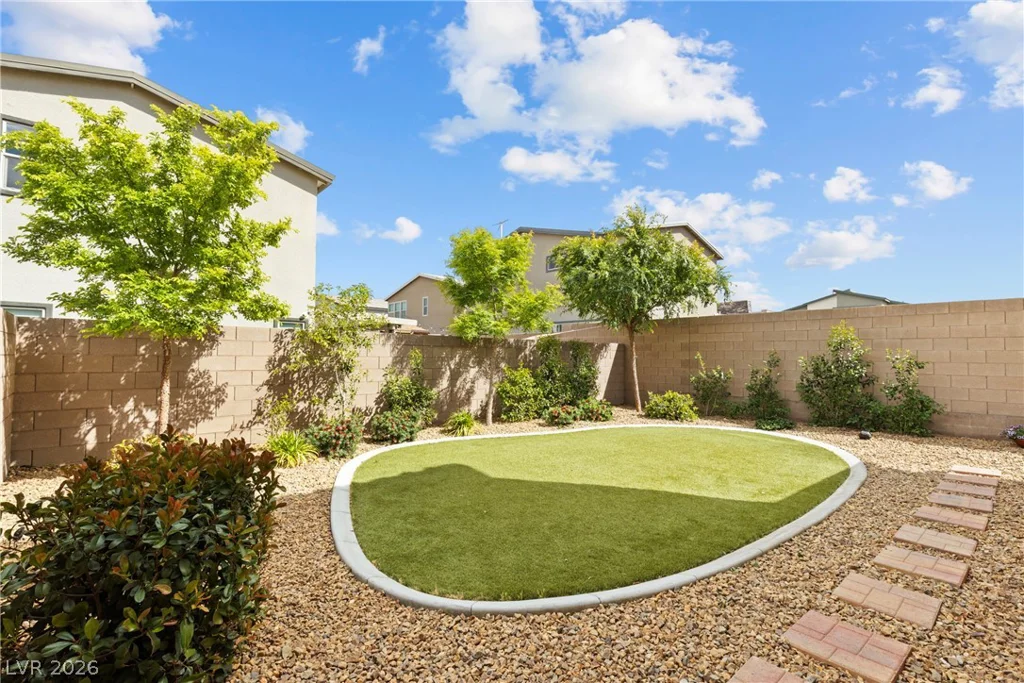 6147 Rock Arch, Las Vegas, NV 89141