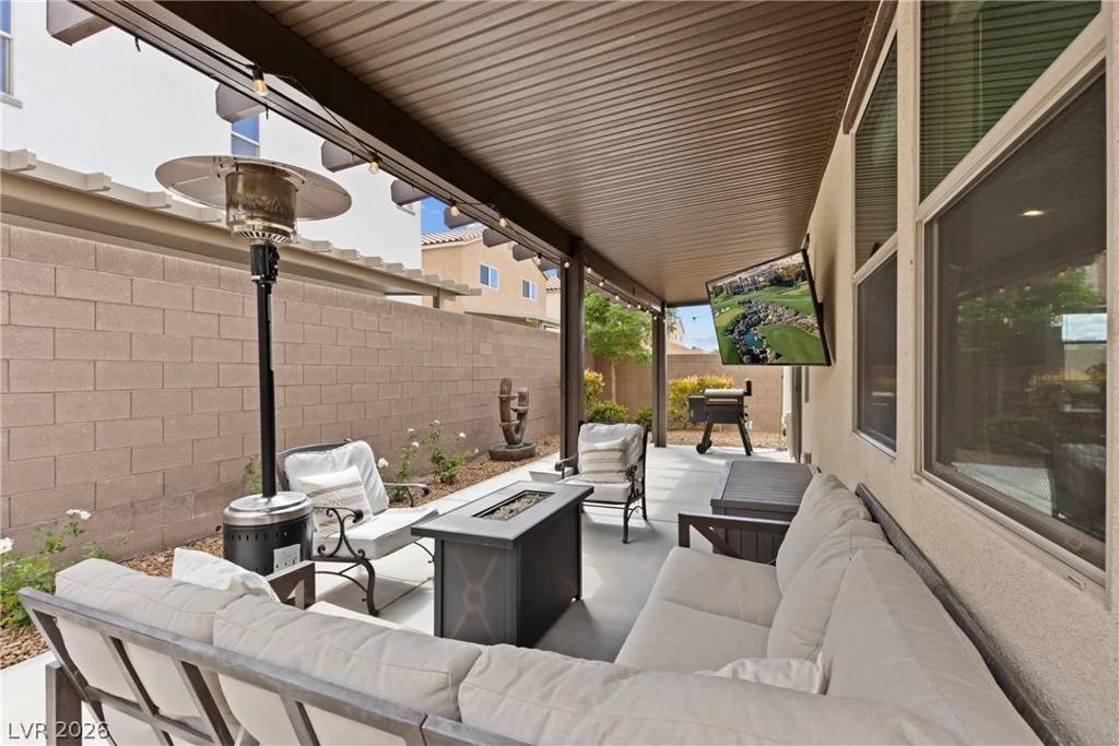 6147 Rock Arch, Las Vegas, NV 89141