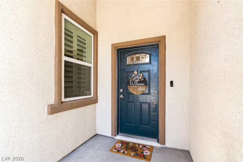 8213 Dragonfly Bush, North Las Vegas, NV 89085