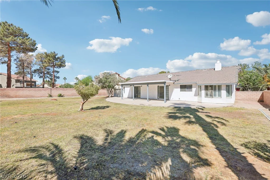 3305 Palmdesert, Las Vegas, NV 89120