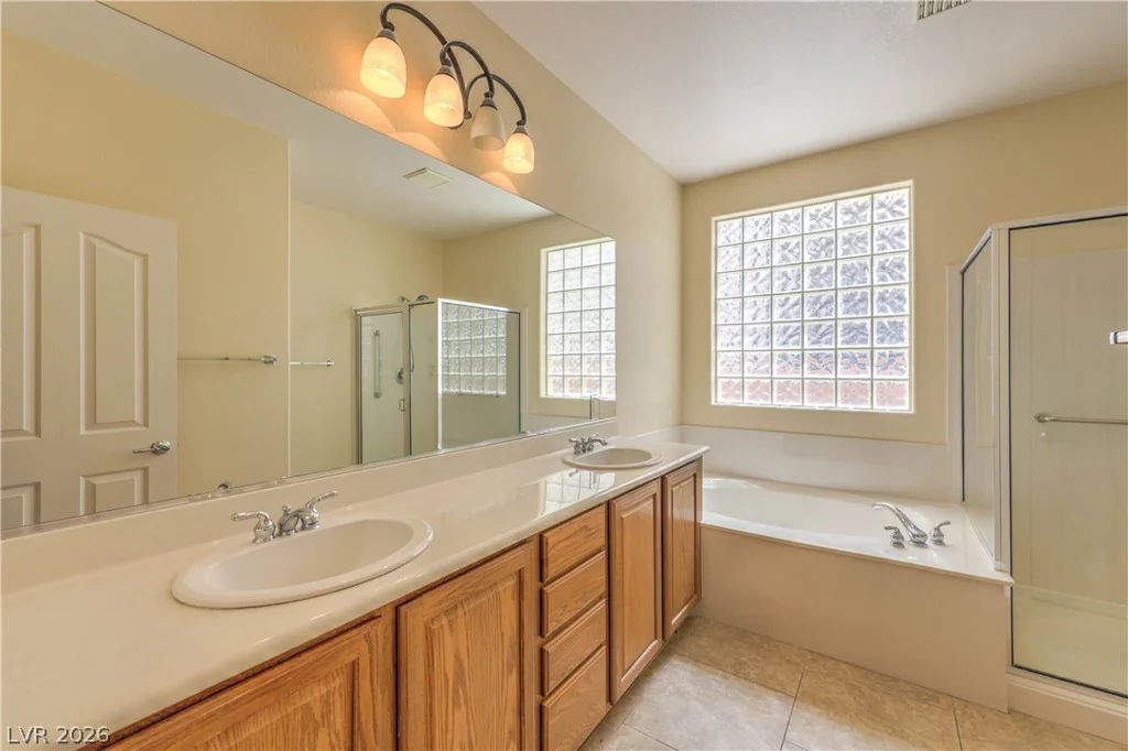 2276 Saxtons River, Henderson, NV 89044
