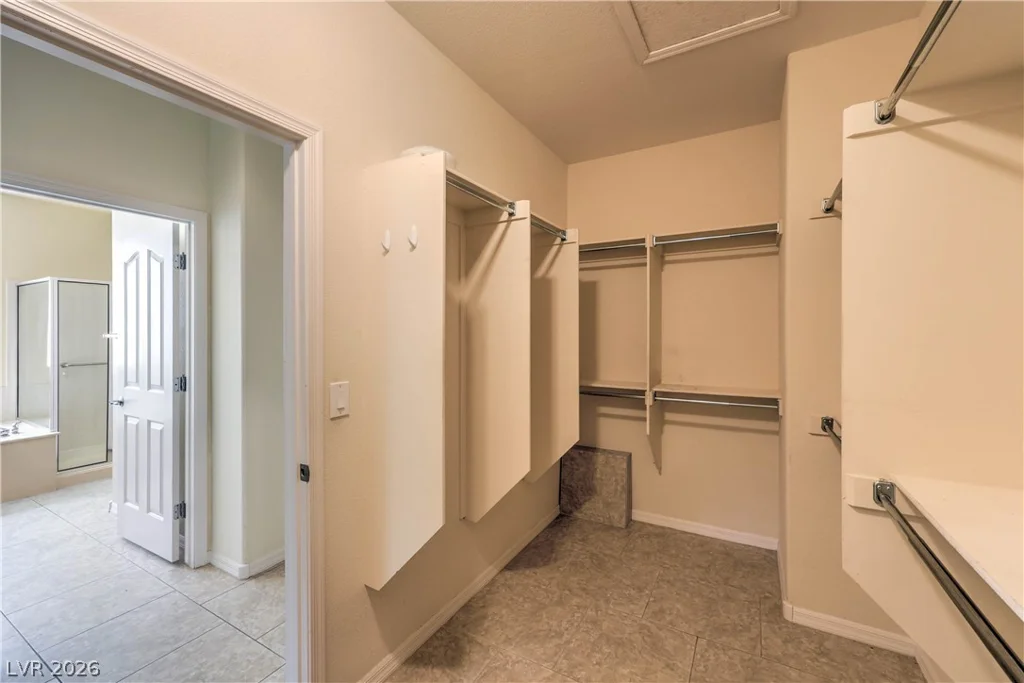 2276 Saxtons River, Henderson, NV 89044