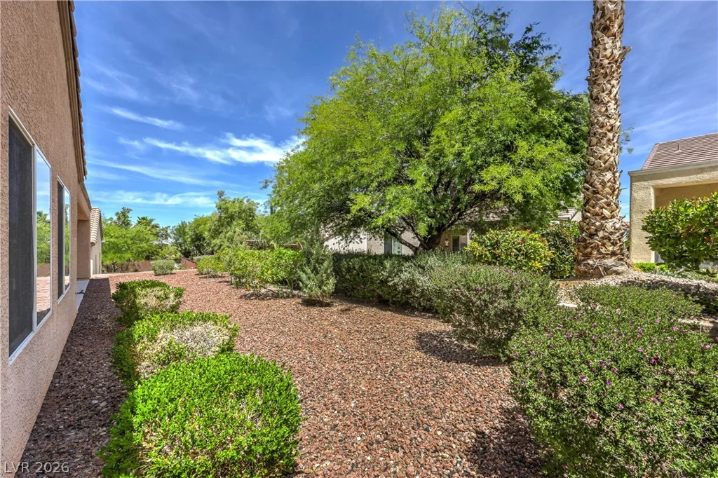 2276 Saxtons River, Henderson, NV 89044
