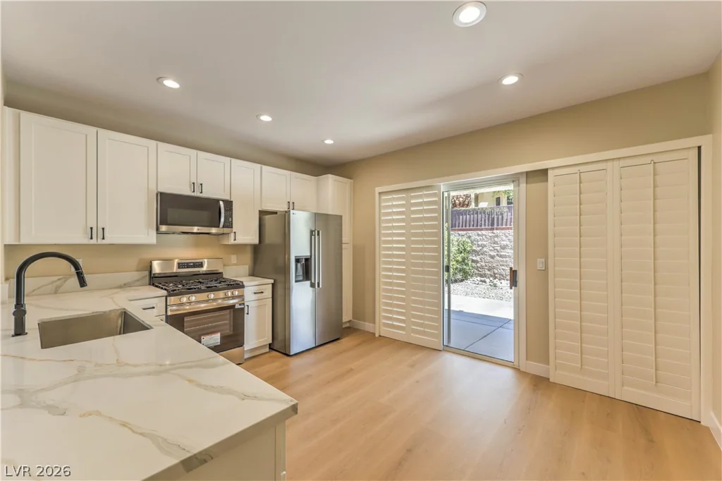 2766 Meadow Park, Henderson, NV 89052
