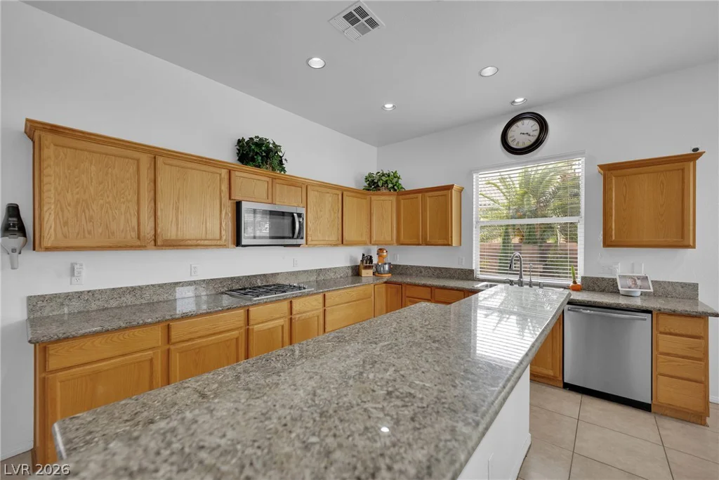 1437 Blazing Sand, Las Vegas, NV 89110