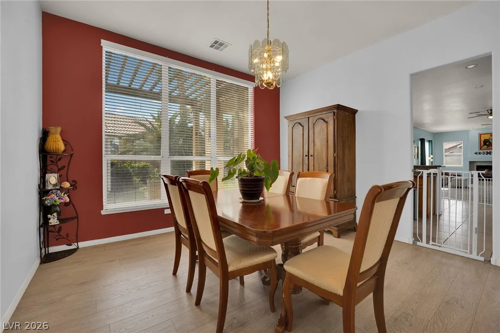 1437 Blazing Sand, Las Vegas, NV 89110