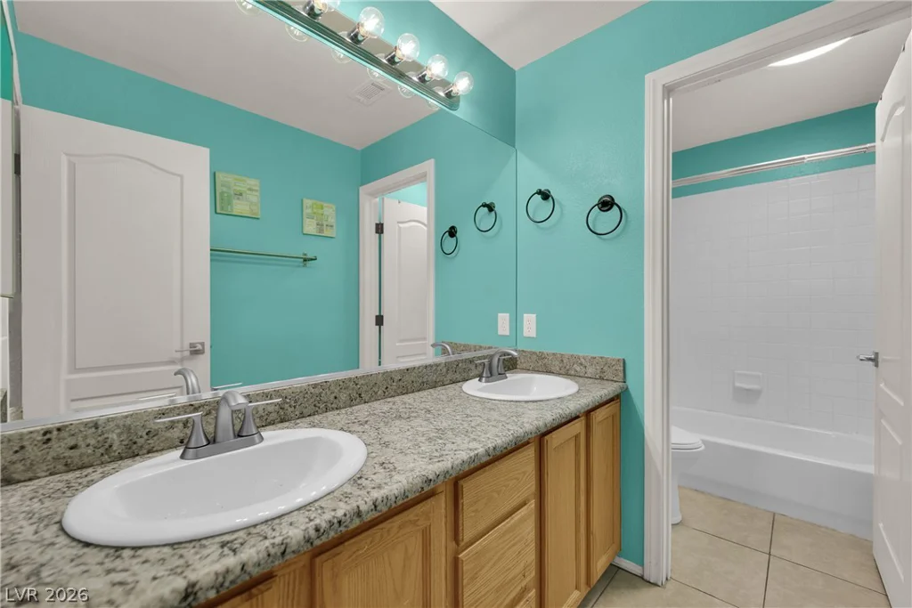 1437 Blazing Sand, Las Vegas, NV 89110