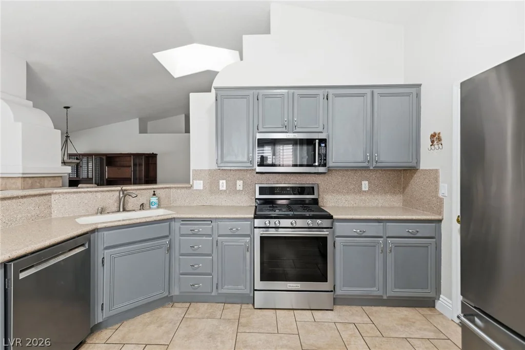 1025 Twin Berry, Henderson, NV 89002