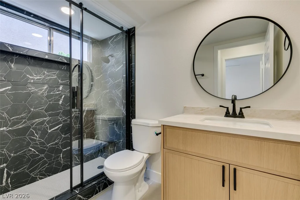 8324 Hollow Wharf, Las Vegas, NV 89128