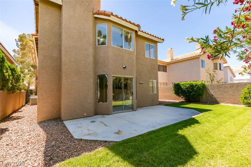 8324 Hollow Wharf, Las Vegas, NV 89128