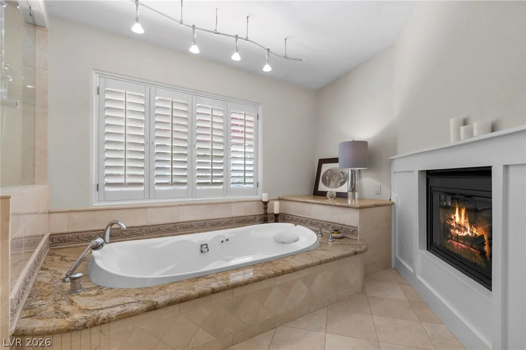 2222 Versailles, Henderson, NV 89074