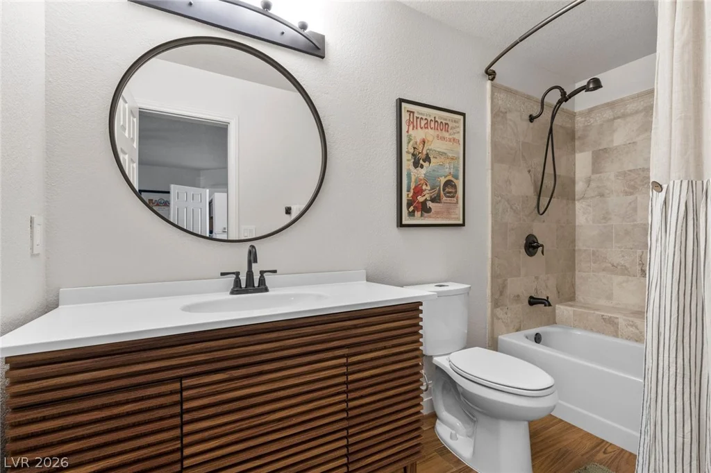 2222 Versailles, Henderson, NV 89074