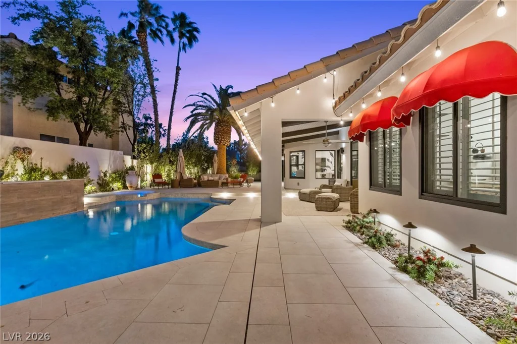2222 Versailles, Henderson, NV 89074