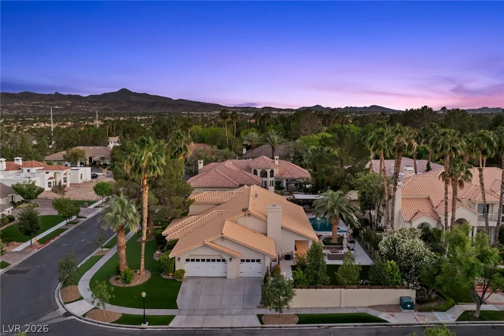 2222 Versailles, Henderson, NV 89074
