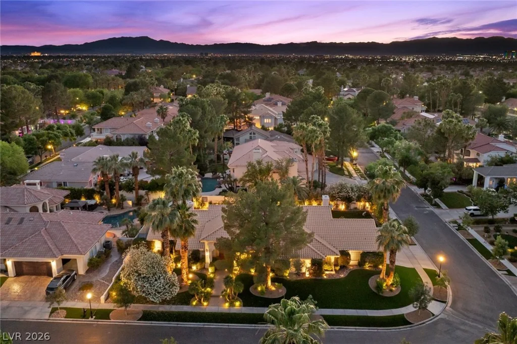 2222 Versailles, Henderson, NV 89074