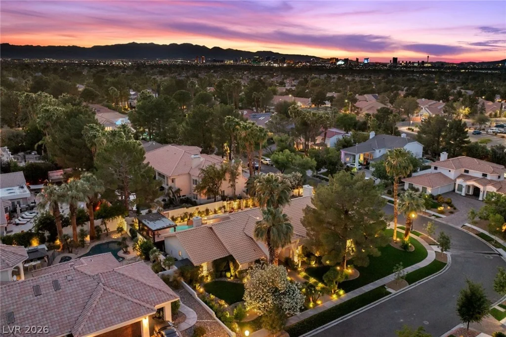 2222 Versailles, Henderson, NV 89074
