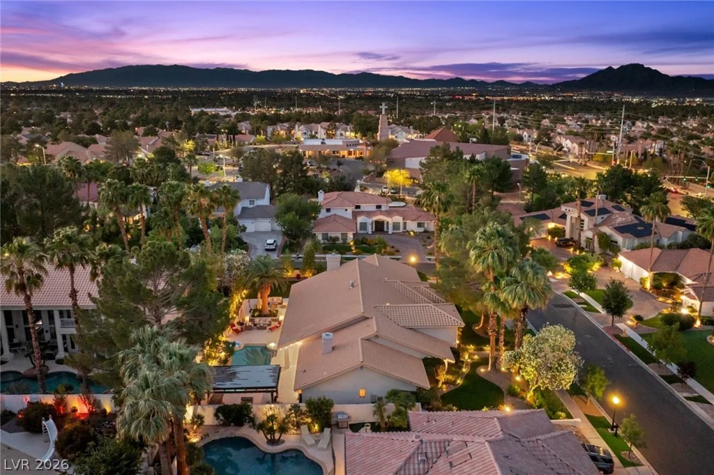 2222 Versailles, Henderson, NV 89074