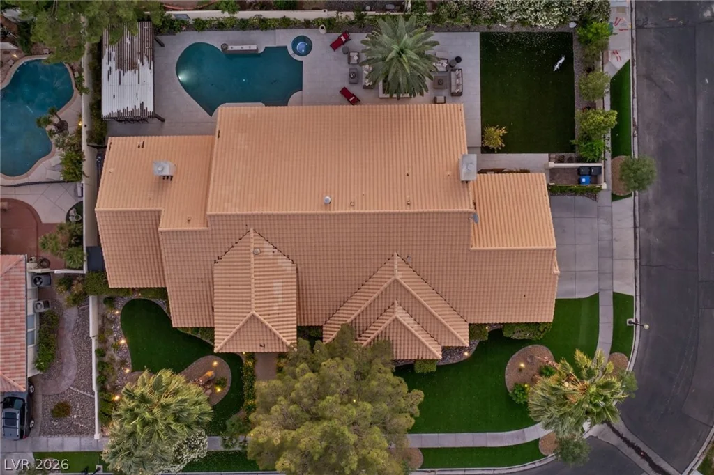 2222 Versailles, Henderson, NV 89074