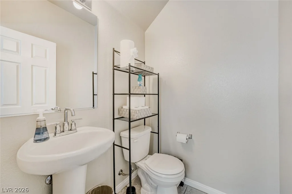 7236 Glimmer Point, North Las Vegas, NV 89084